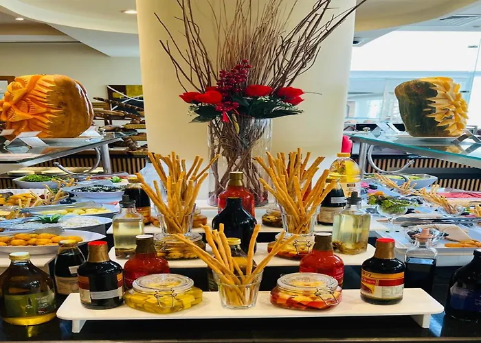 Palm Beach Resort Families And Couples Only